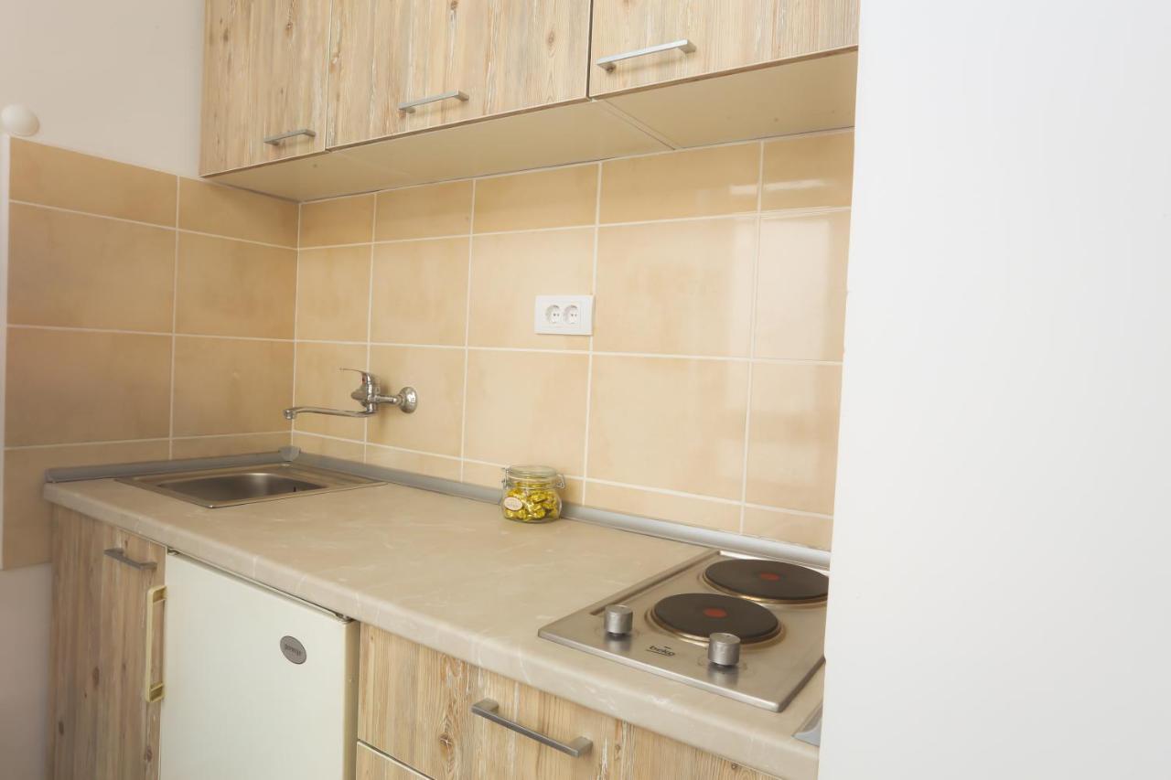 Studio Apartman Ld U Strogom Centru Нови-Сад Экстерьер фото